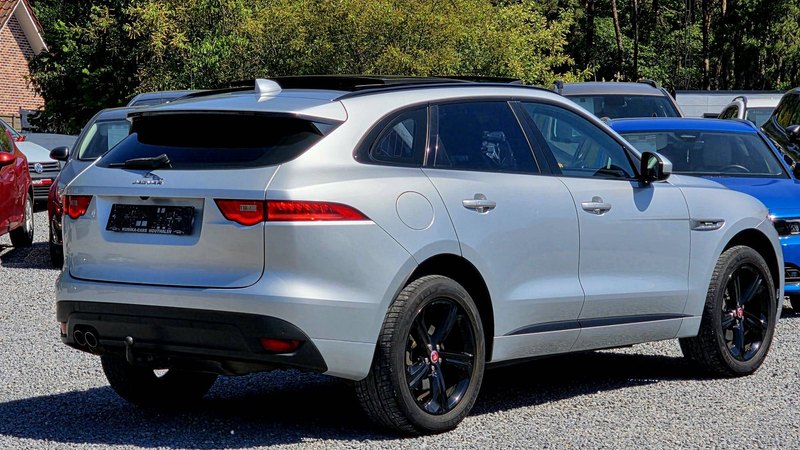 Jaguar F-Pace F-Pace 2.0 D R-Sport — photo 4