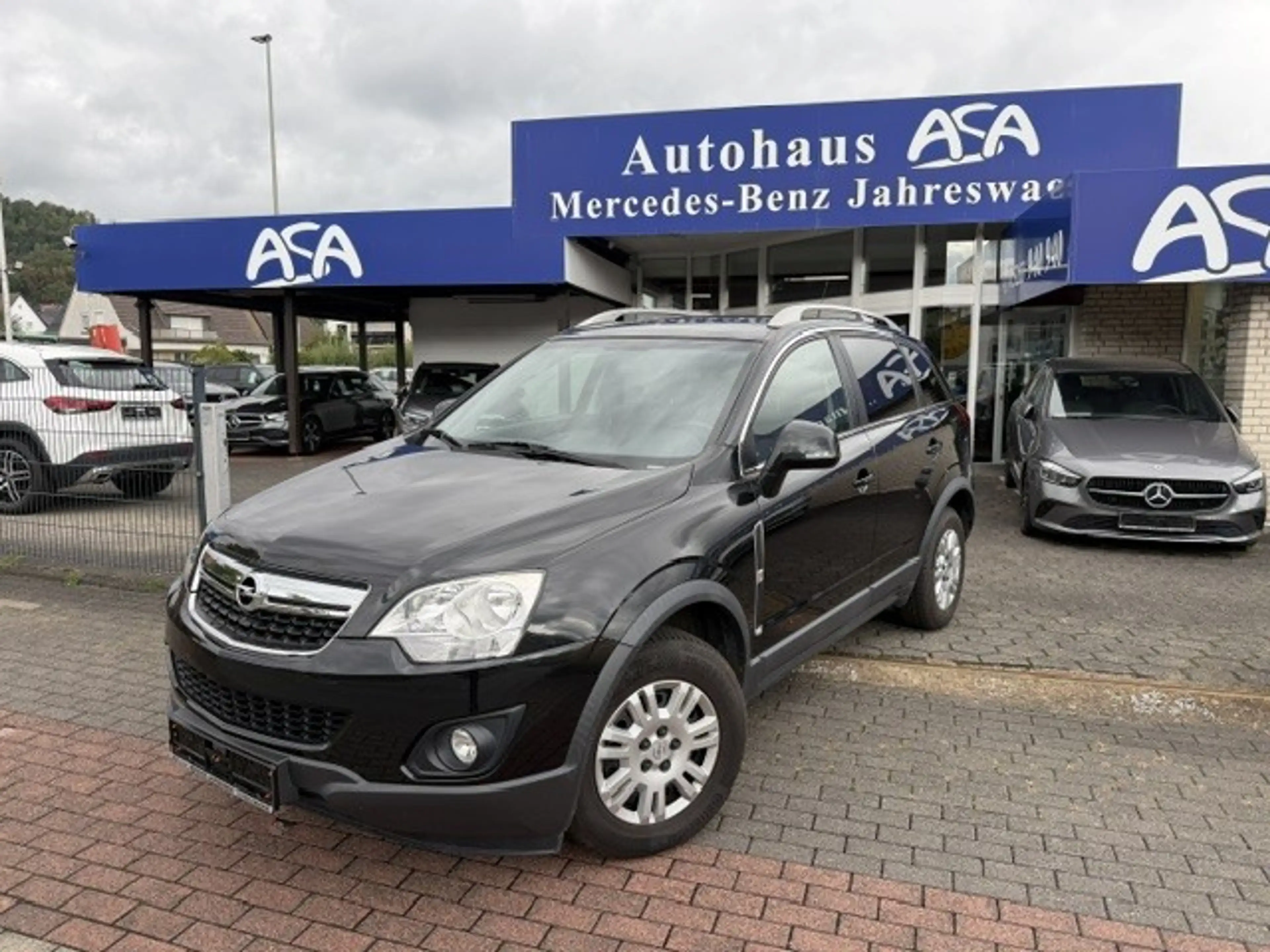 Opel Antara 2.4 Design Edition aus1.Hand+AHK+Winterreifen — photo 3