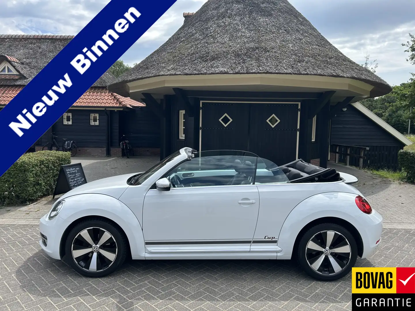 Volkswagen Beetle Cabriolet 1.2 TSI Trend BlueMotion Cup Clima Cruis Wit - 1