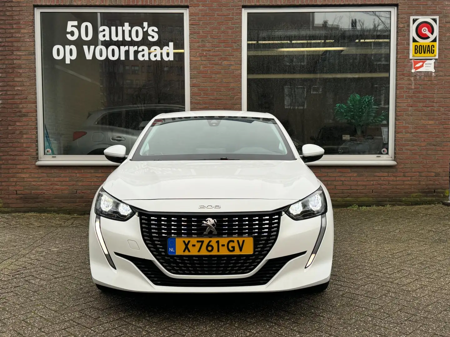 Peugeot 208 1.2 PURETECH ALLURE | AIRCO | NAVI | CAMERA | CRUI Wit - 2