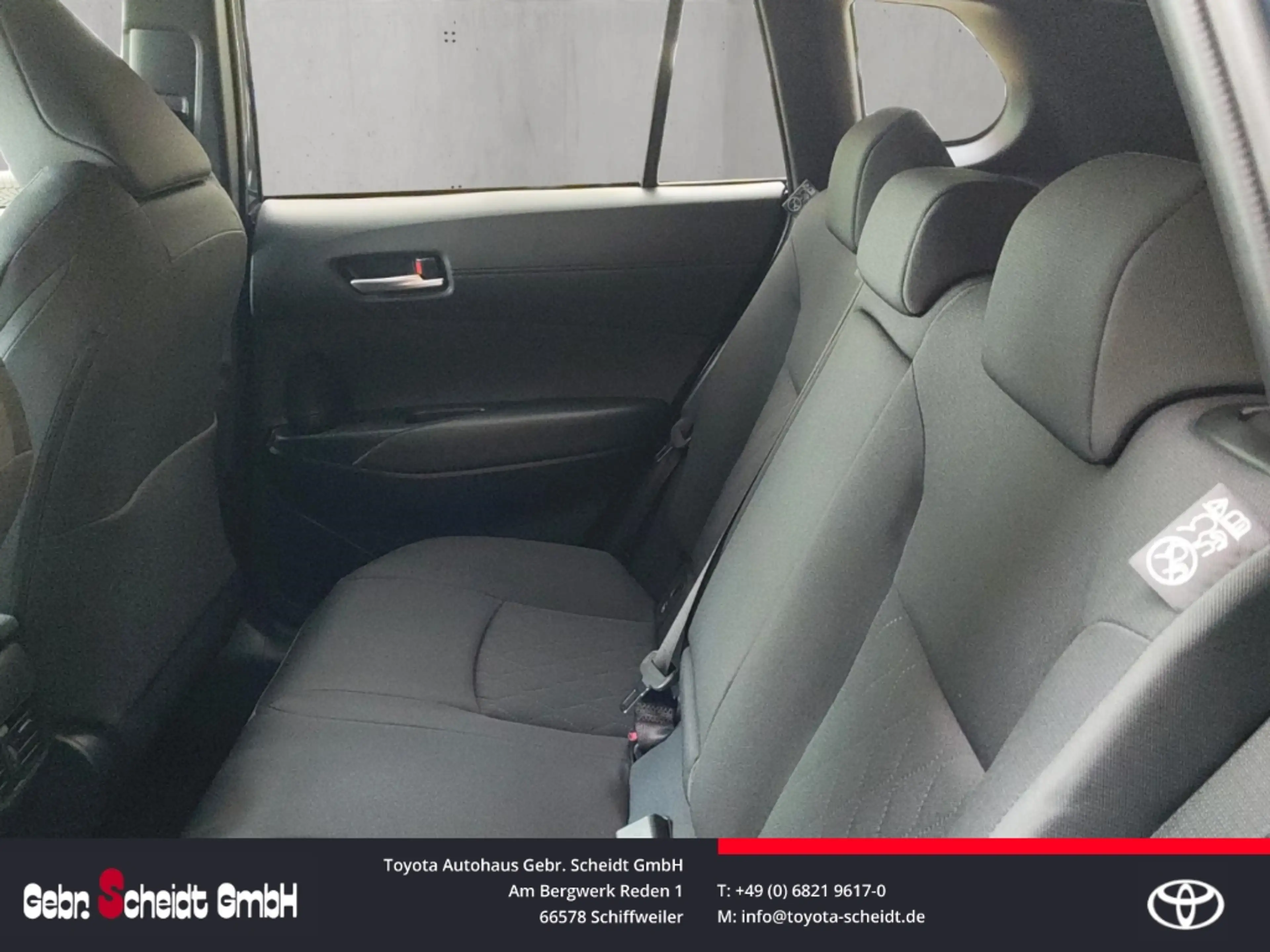 Toyota Corolla Cross Hybrid FWD Teamplayer Lenkradheizung Sitzheizung L — photo 12