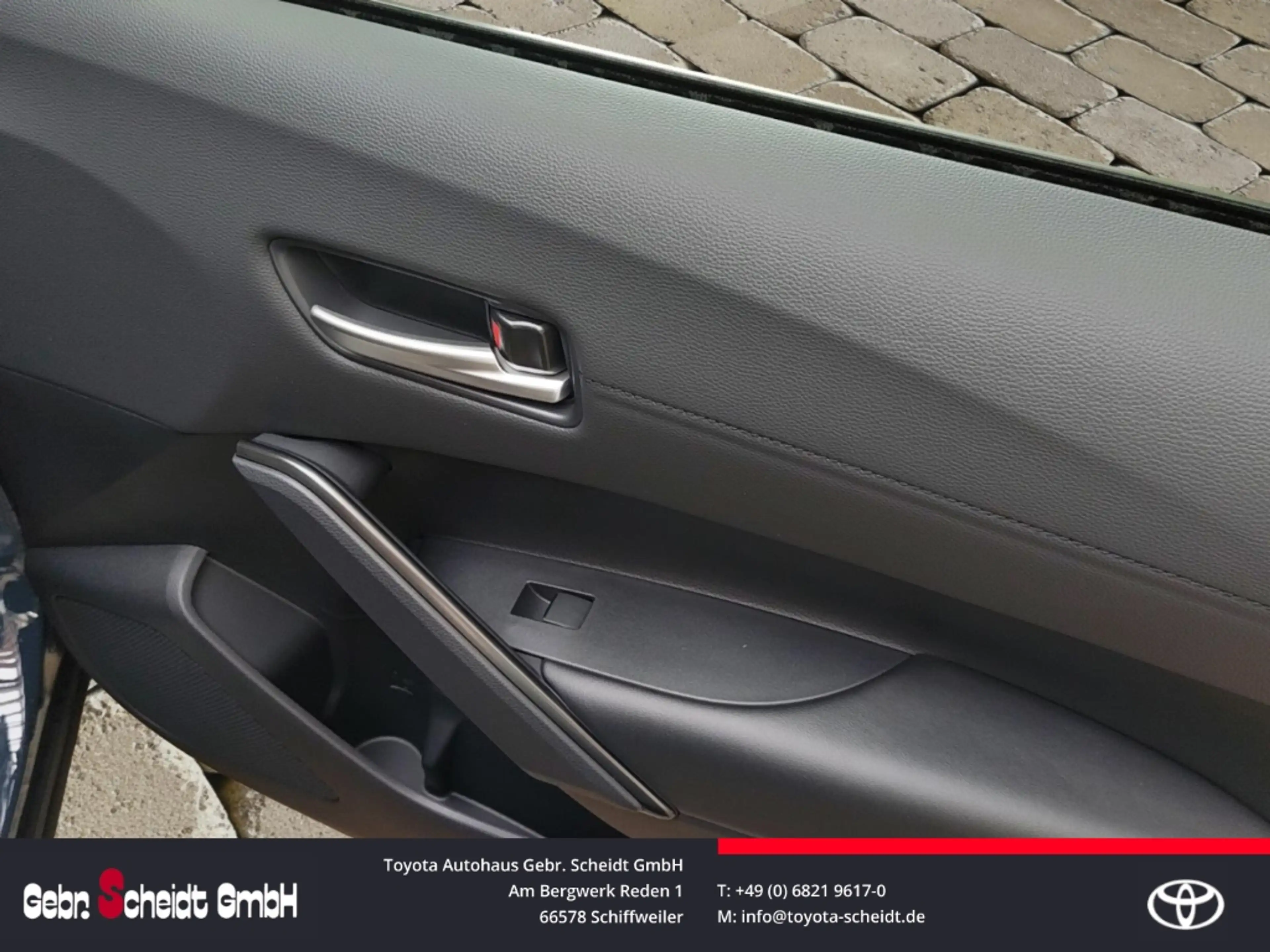 Toyota Corolla Cross Hybrid FWD Teamplayer Lenkradheizung Sitzheizung L — photo 9