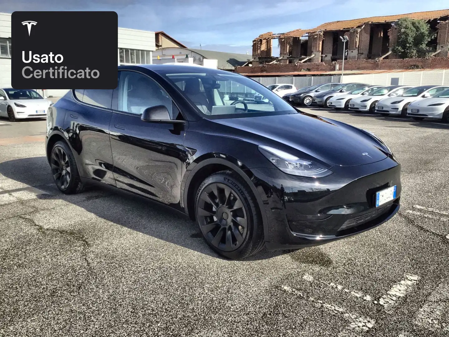 Tesla Model Y Rear-Wheel Drive Noir - 2