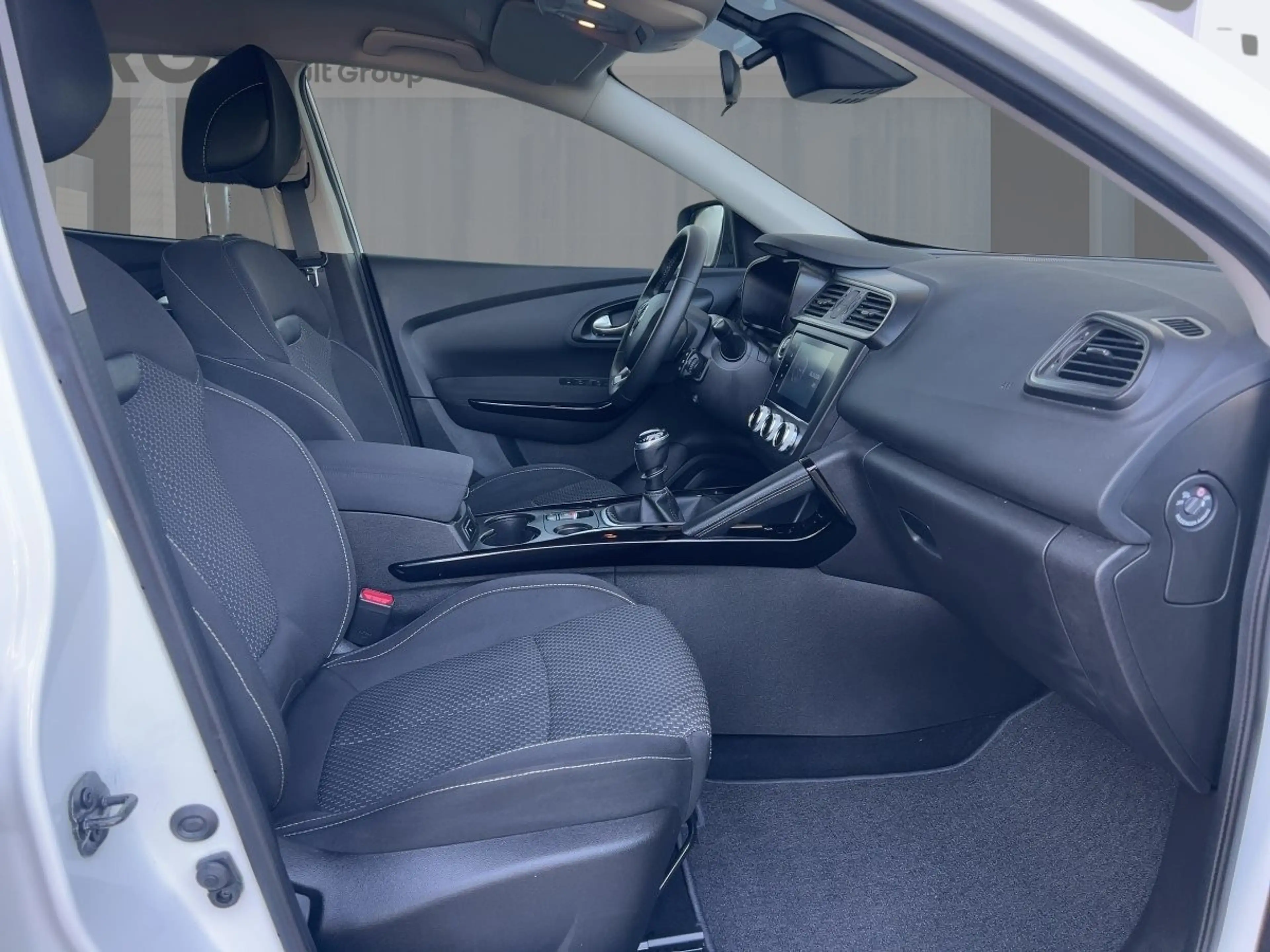 Renault Kadjar BUSINESS Edition TCe 140 GPF Apple CarPlay — photo 8