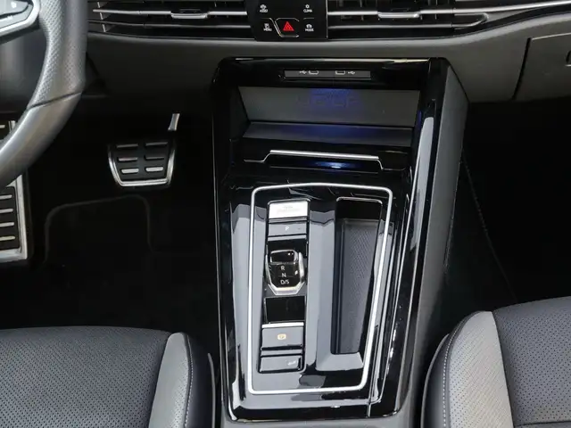 Volkswagen Golf view 7