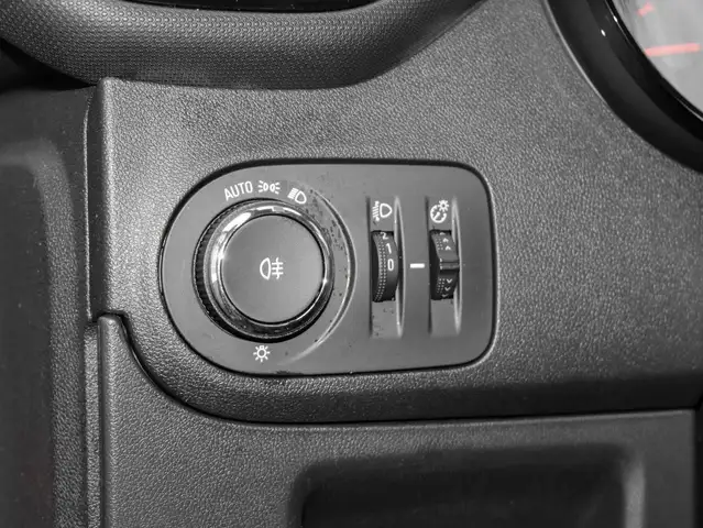 Opel Crossland view 13