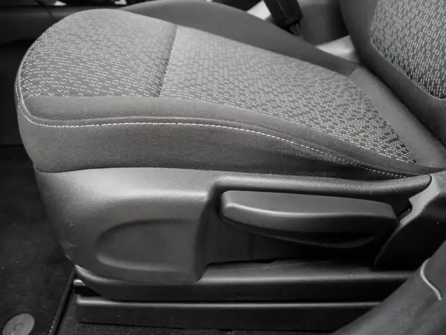 Opel Crossland view 15