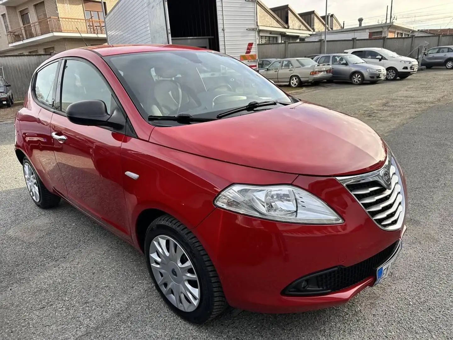 Lancia Ypsilon 1.3 mjt Gold c/CL s&s 95cv Rouge - 2