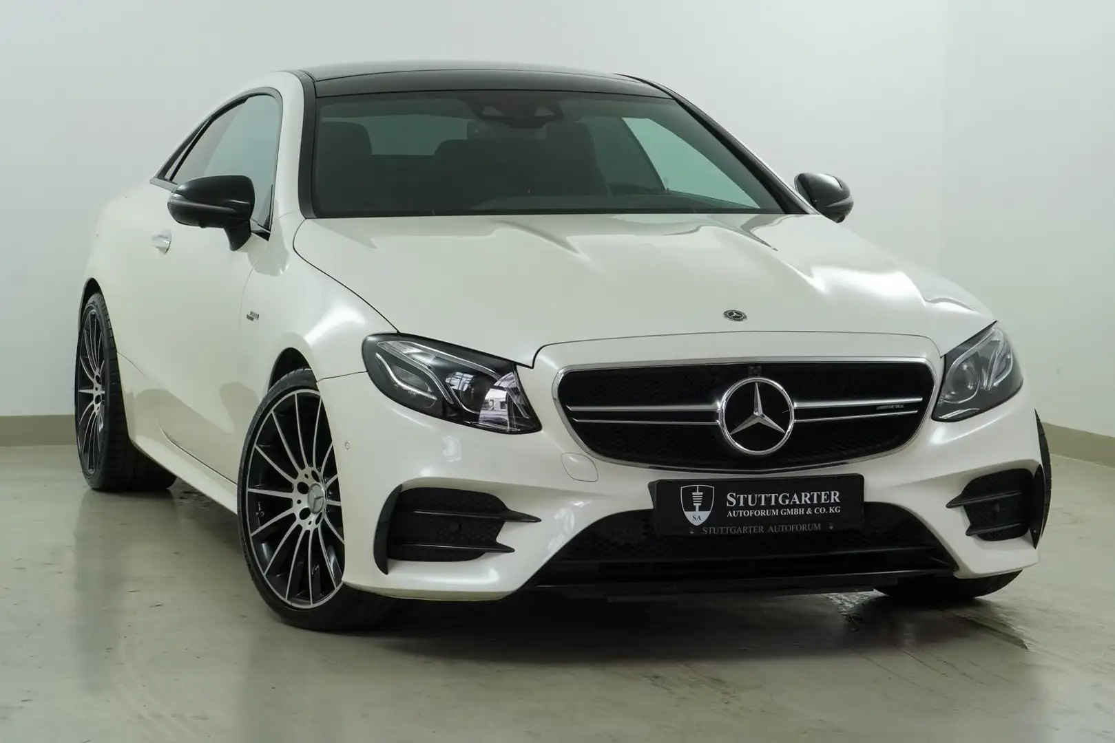 Mercedes-Benz E 53 AMG 4M Designo 360K Pano Distr Burmester Weiß - 1