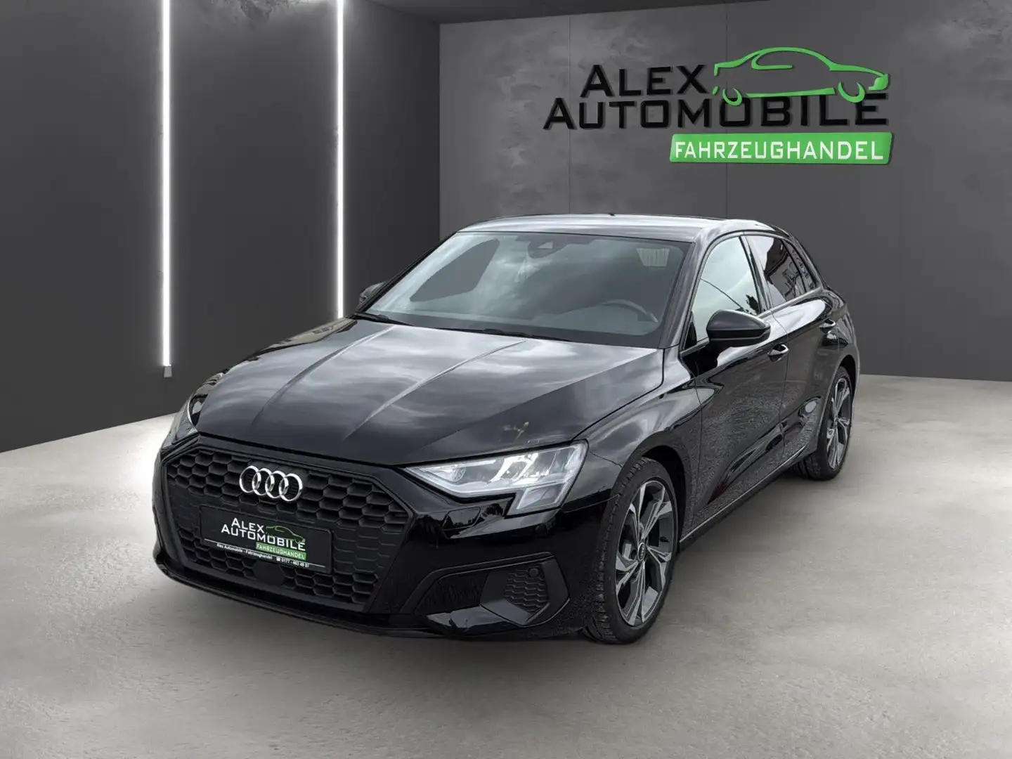 Audi A3 Sportback 35 TDI **LED**Navi**Virtual** Zwart - 2