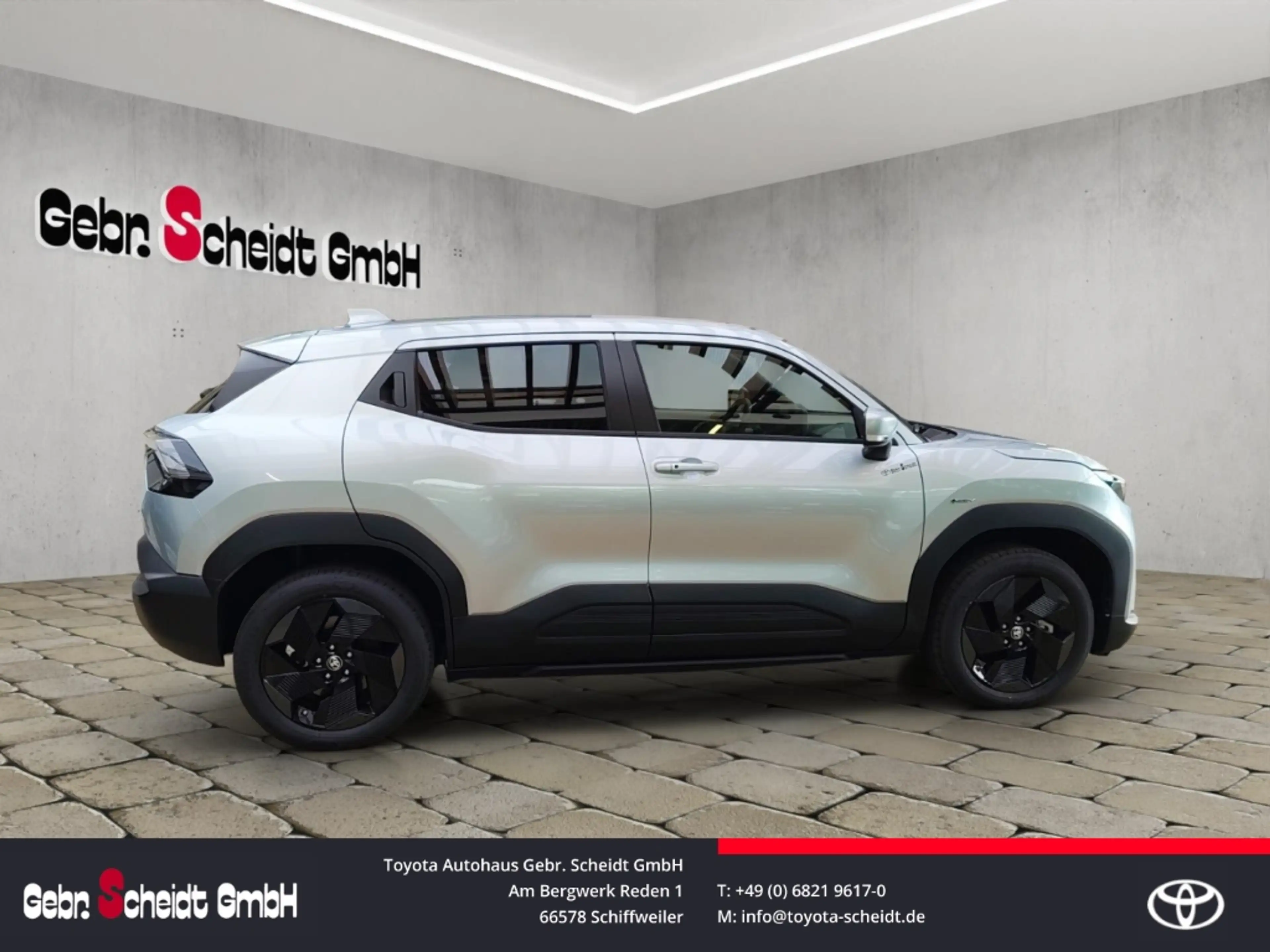 Toyota Urban Cruiser FWD Teamplayer 61kWh Rückfahrkamera Sitzheizung Ap — photo 5