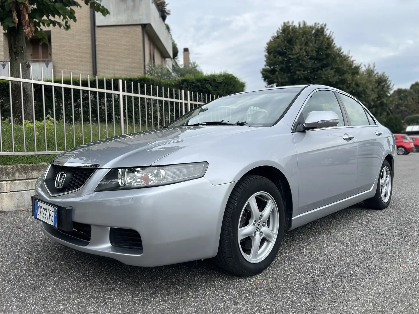 Honda Accord 2.0 v-tec Sport Euro 4 Argent - 1