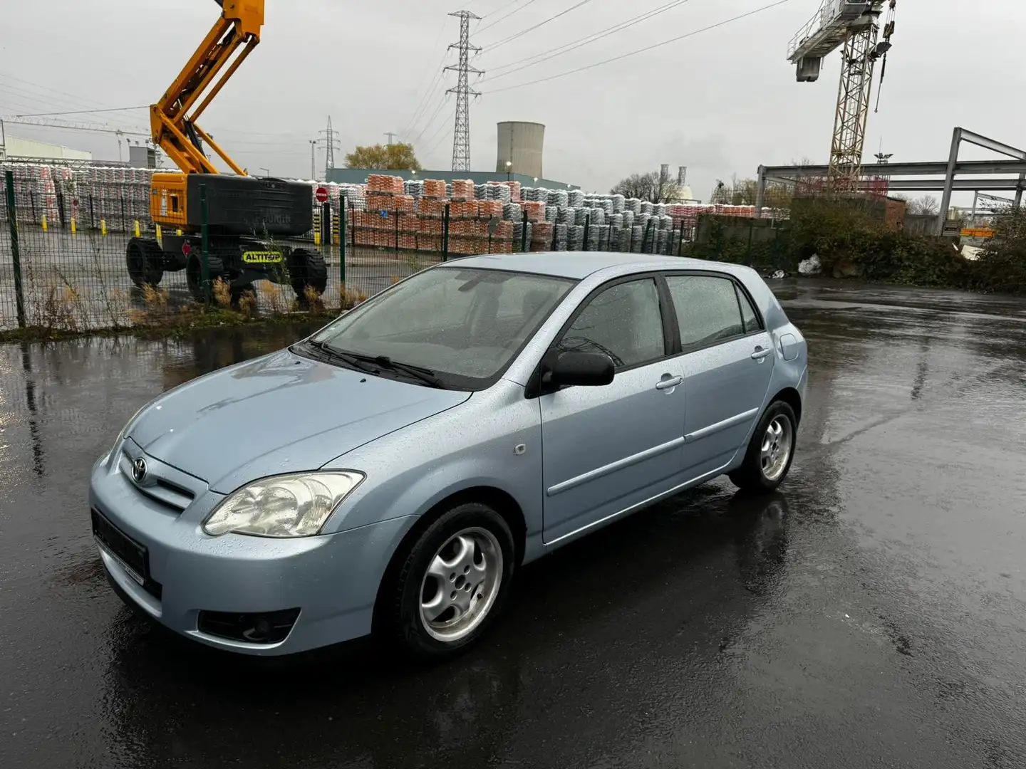 Toyota Corolla Corolla 1.6i VVT-i 16v Linea Sol Silber - 2