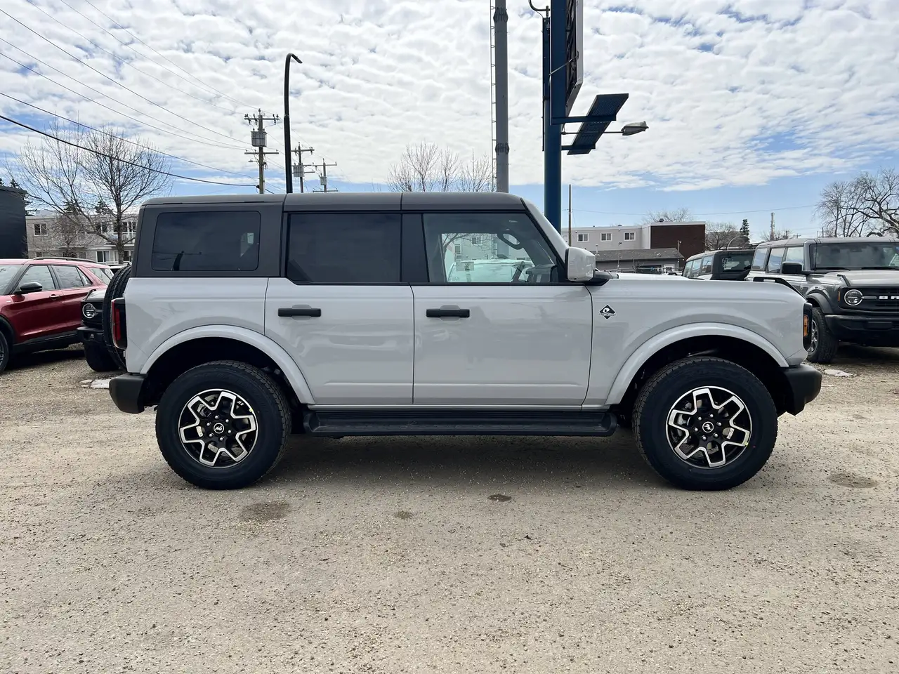 Ford Bronco снимка Ford Bronco