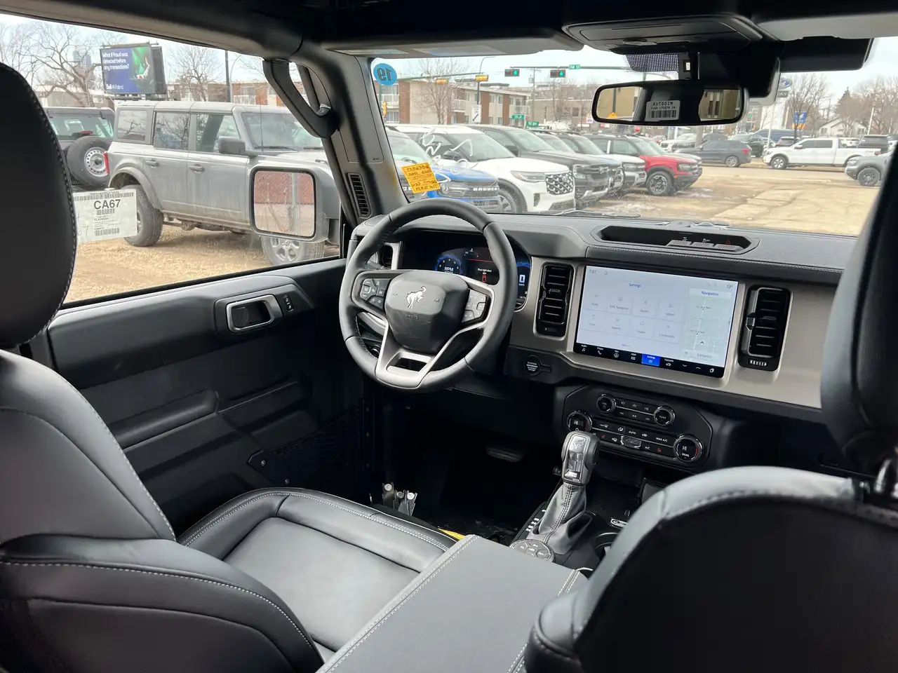 Ford Bronco снимка Ford Bronco