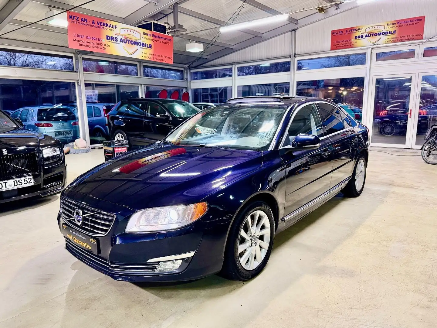 Volvo S80 2.0d D4 Summum Aut. Blau - 1