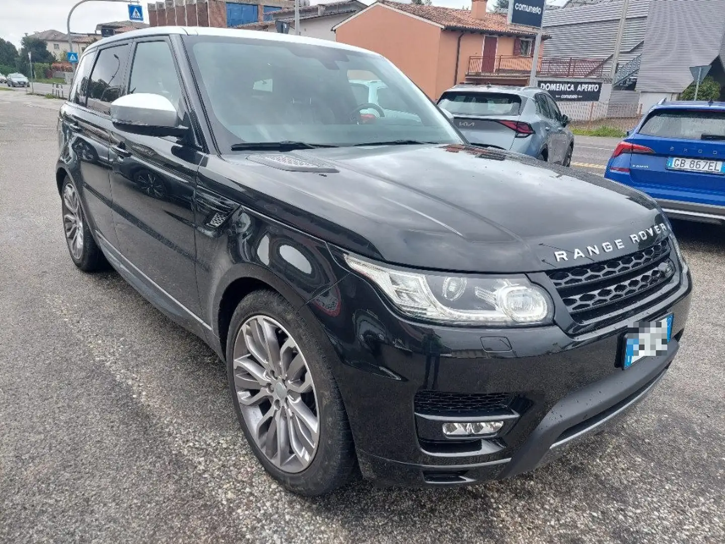 Land Rover Range Rover Sport 3.0 TDV6 HSE Dynamic Zwart - 1
