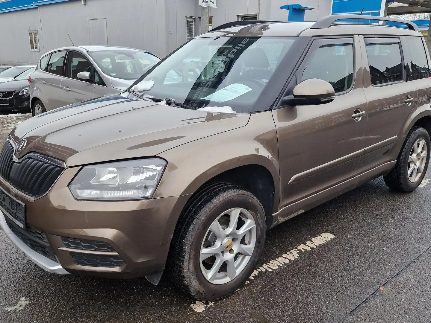 Skoda Yeti Cool Edition-Klima-Pdc-Sitzheizng-AHK-Alus Braun - 1