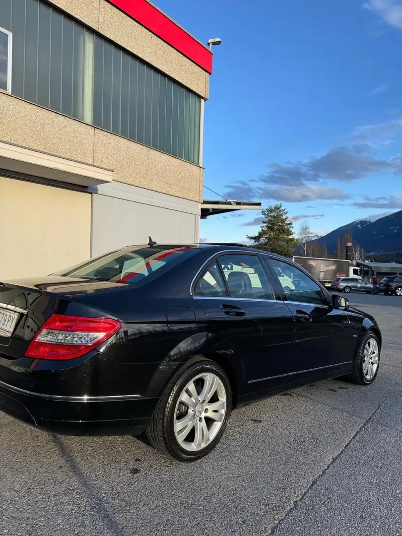 Mercedes-Benz C 200 BlueEFFICIENCY Avantgarde Schwarz - 2
