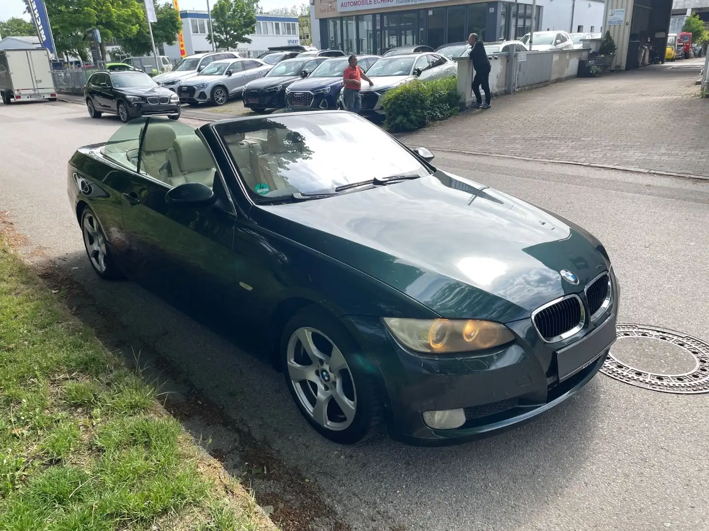 BMW 320 d Cabrio *Leder*Xenon* Verde - 2