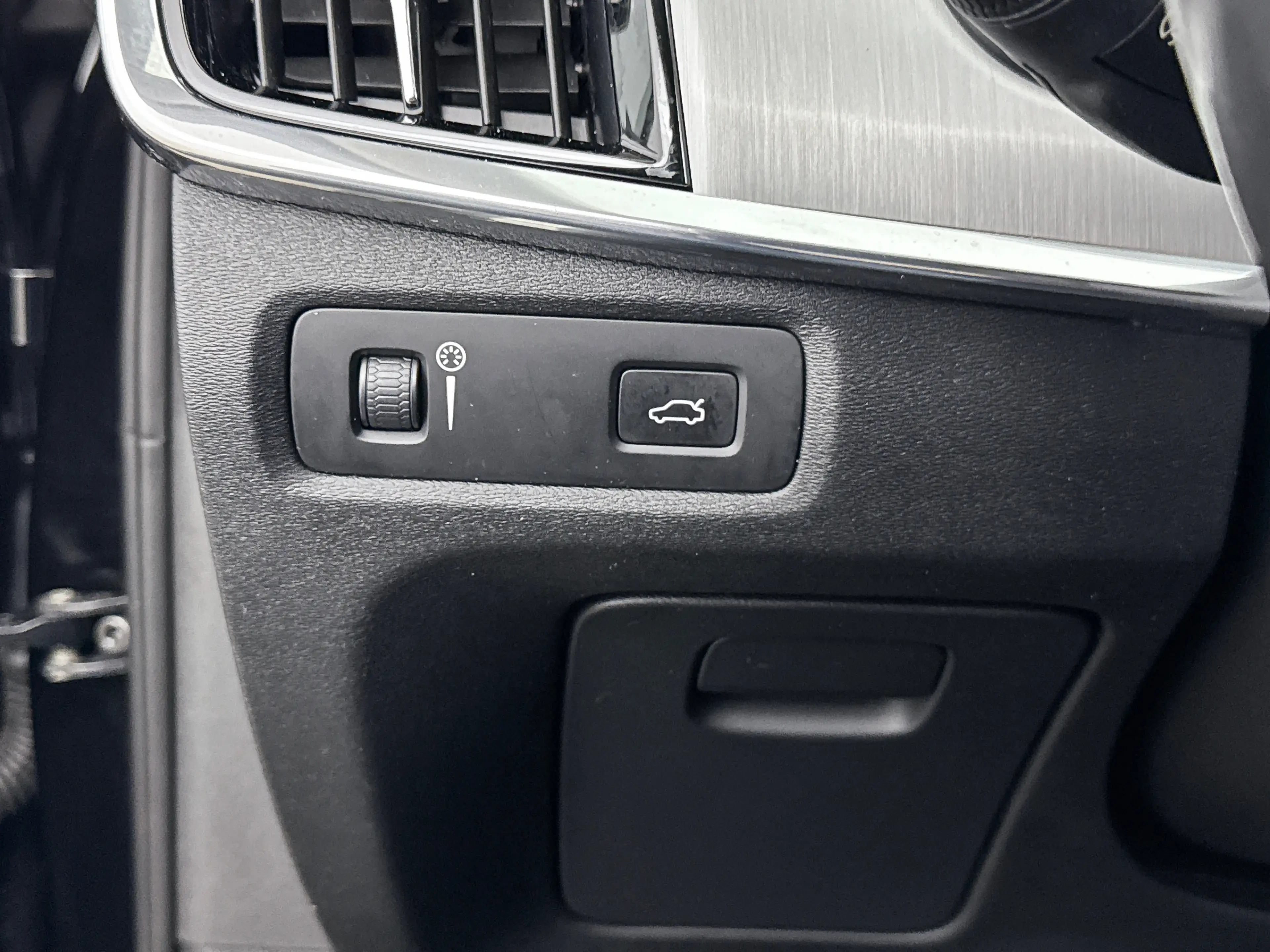 Volvo V90 T5 Momentum | 18" | Elektr. Trekhaak | Keyless | E — photo 19
