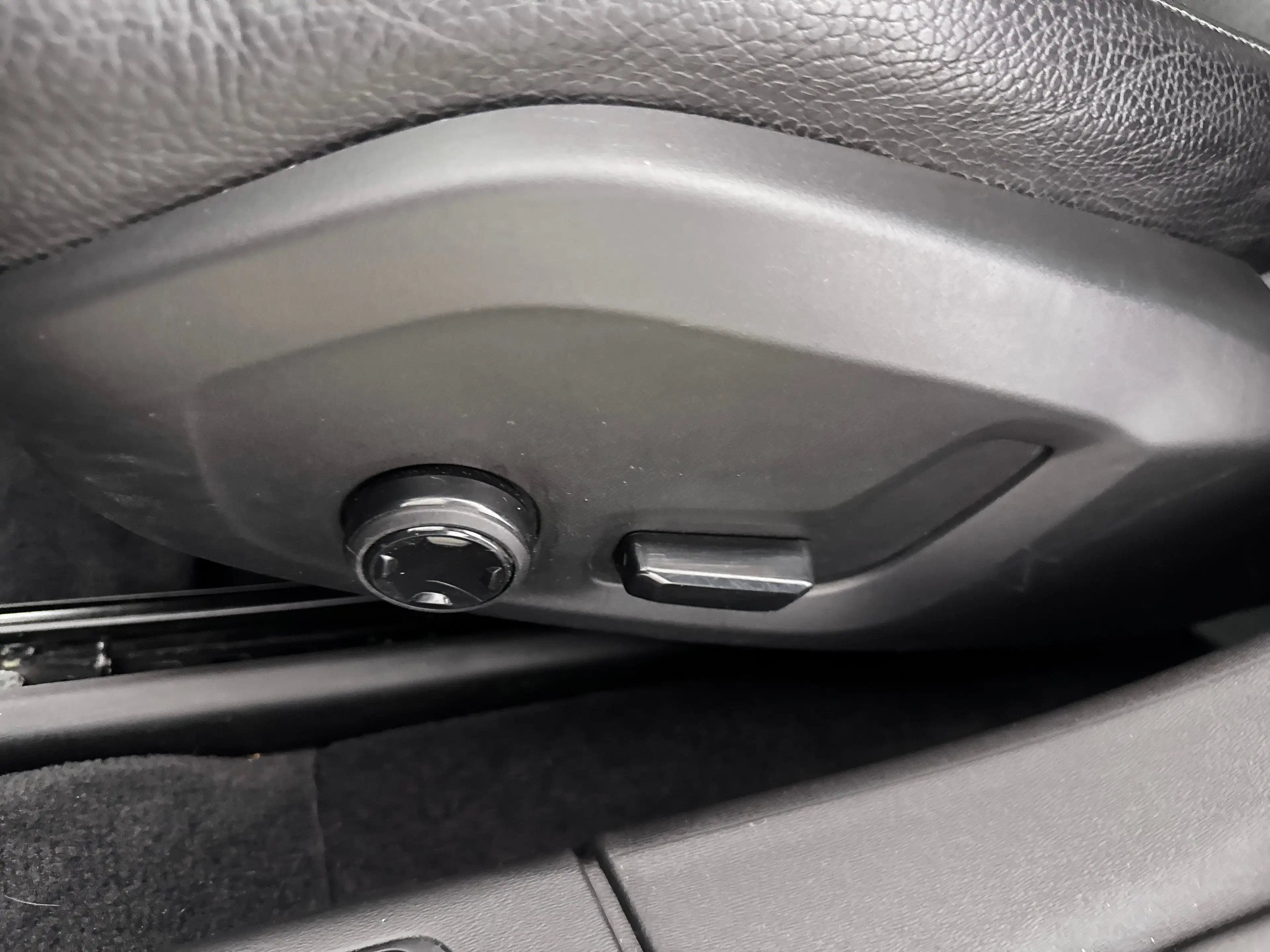 Volvo V90 T5 Momentum | 18" | Elektr. Trekhaak | Keyless | E — photo 22
