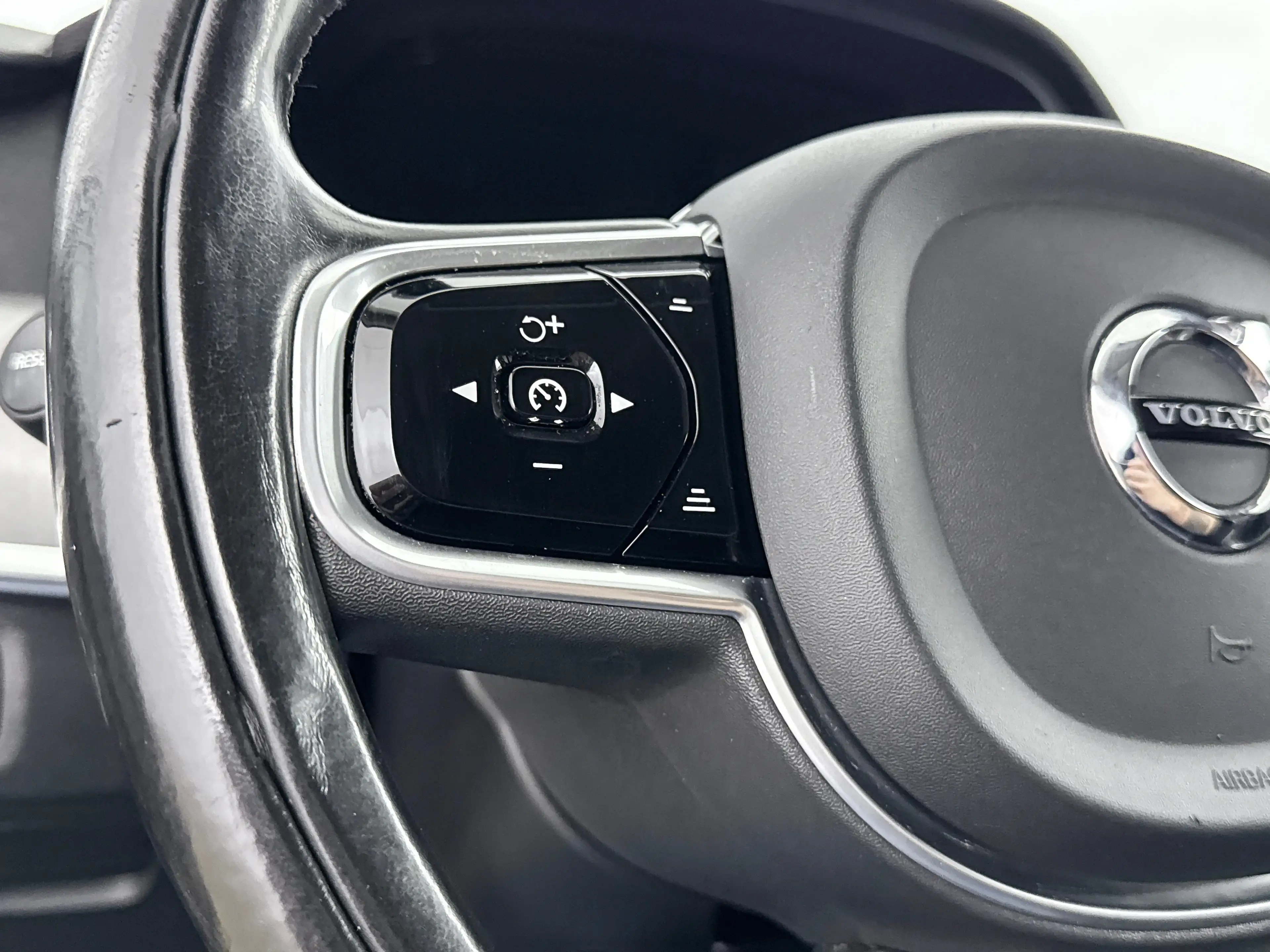 Volvo V90 T5 Momentum | 18" | Elektr. Trekhaak | Keyless | E — photo 14