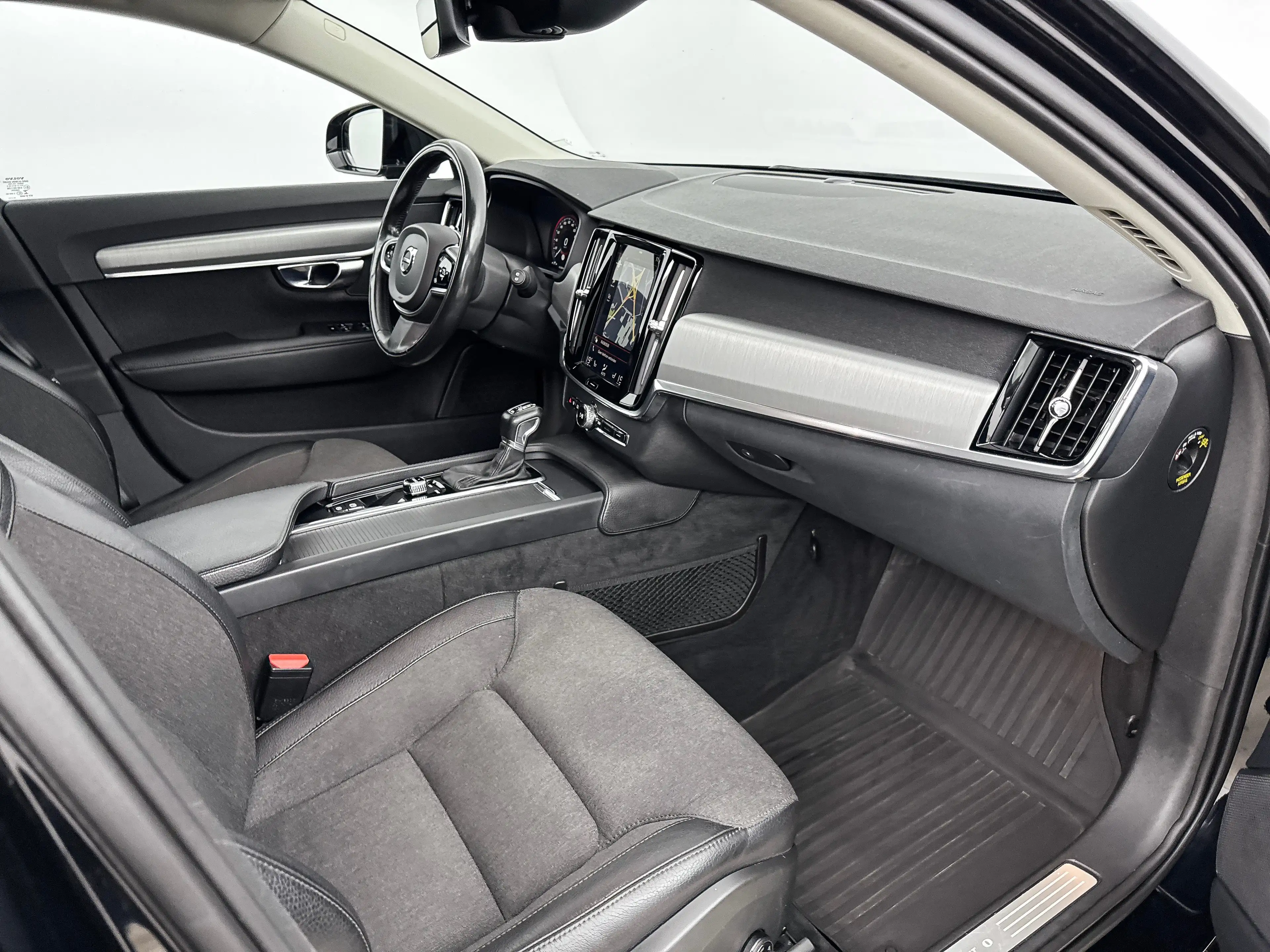Volvo V90 T5 Momentum | 18" | Elektr. Trekhaak | Keyless | E — photo 10