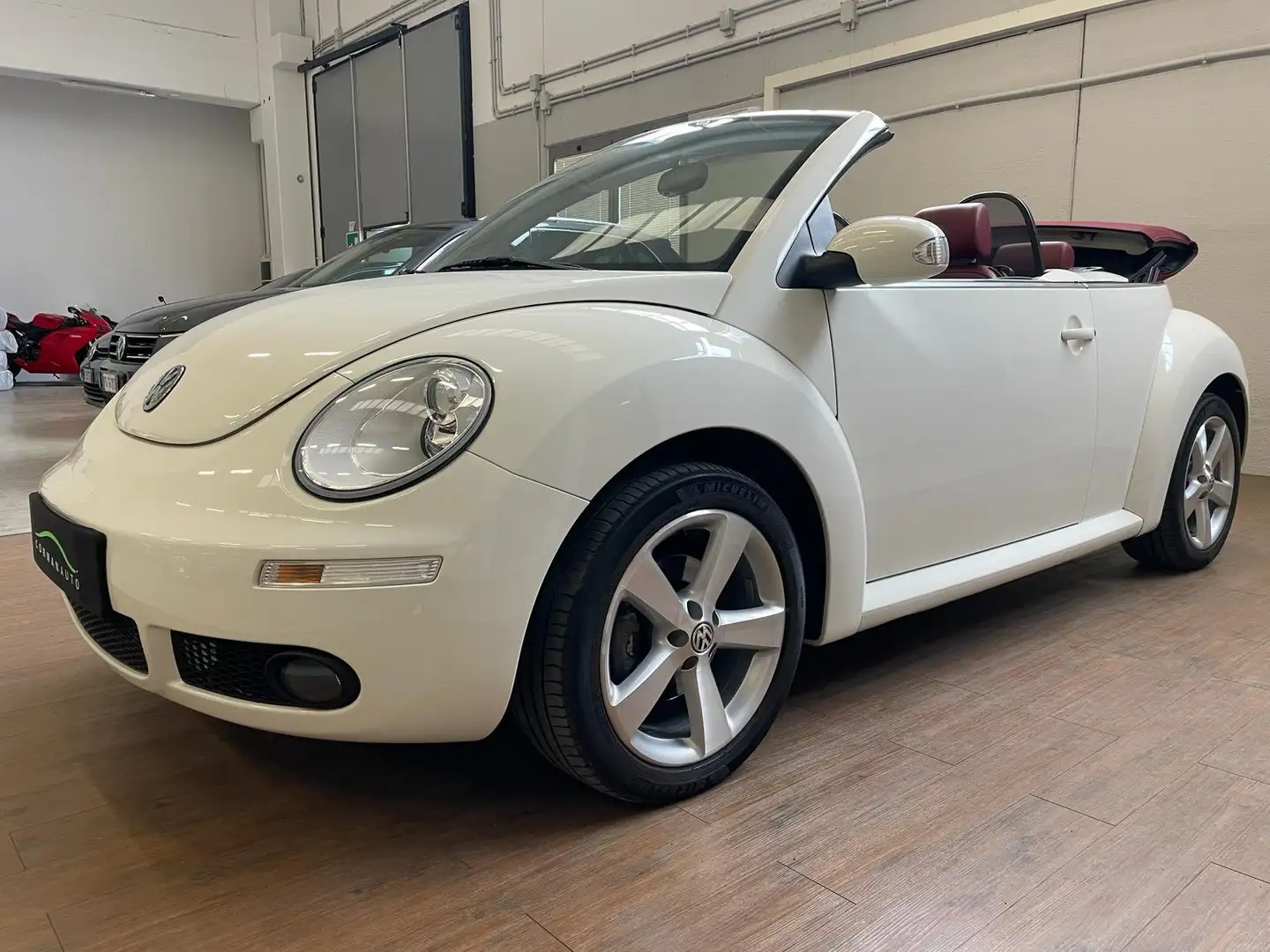 Volkswagen New Beetle Cabrio 1.6 limited Red Edition STUPENDO PERFETTO!! Biały - 1