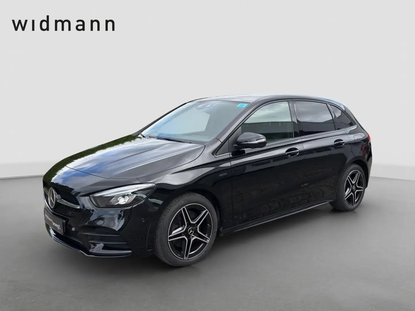 Mercedes-Benz B 250 e *AMG*Panorama*Memory*Navi*Distronic*360° Black - 1