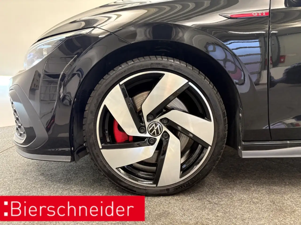 Volkswagen Golf GTI 8 2.0 TSI DSG DIGITAL COCKPIT PRO LED ACC DAB 4