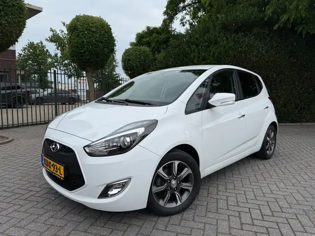 Hyundai iX20 1.4i, AIRCO automatisch, Cruise Control, Parkeerse