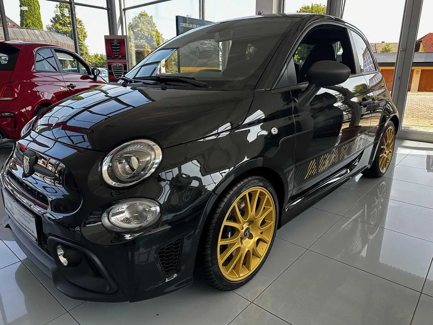 Abarth 695 75 Anniversario 180 PS Schaltgetriebe Negro - 1