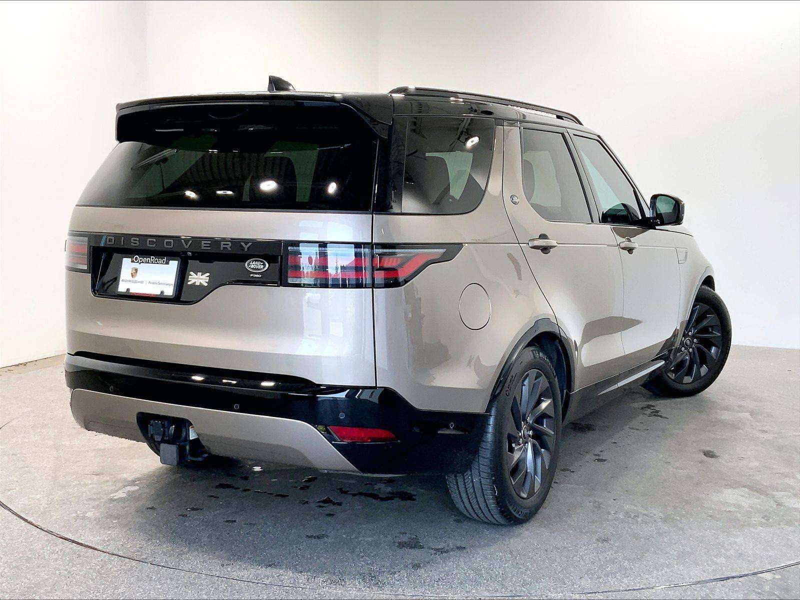 2023 Land Rover Discovery R-Dynamic S, 3D Surround View Cameras! alt 5