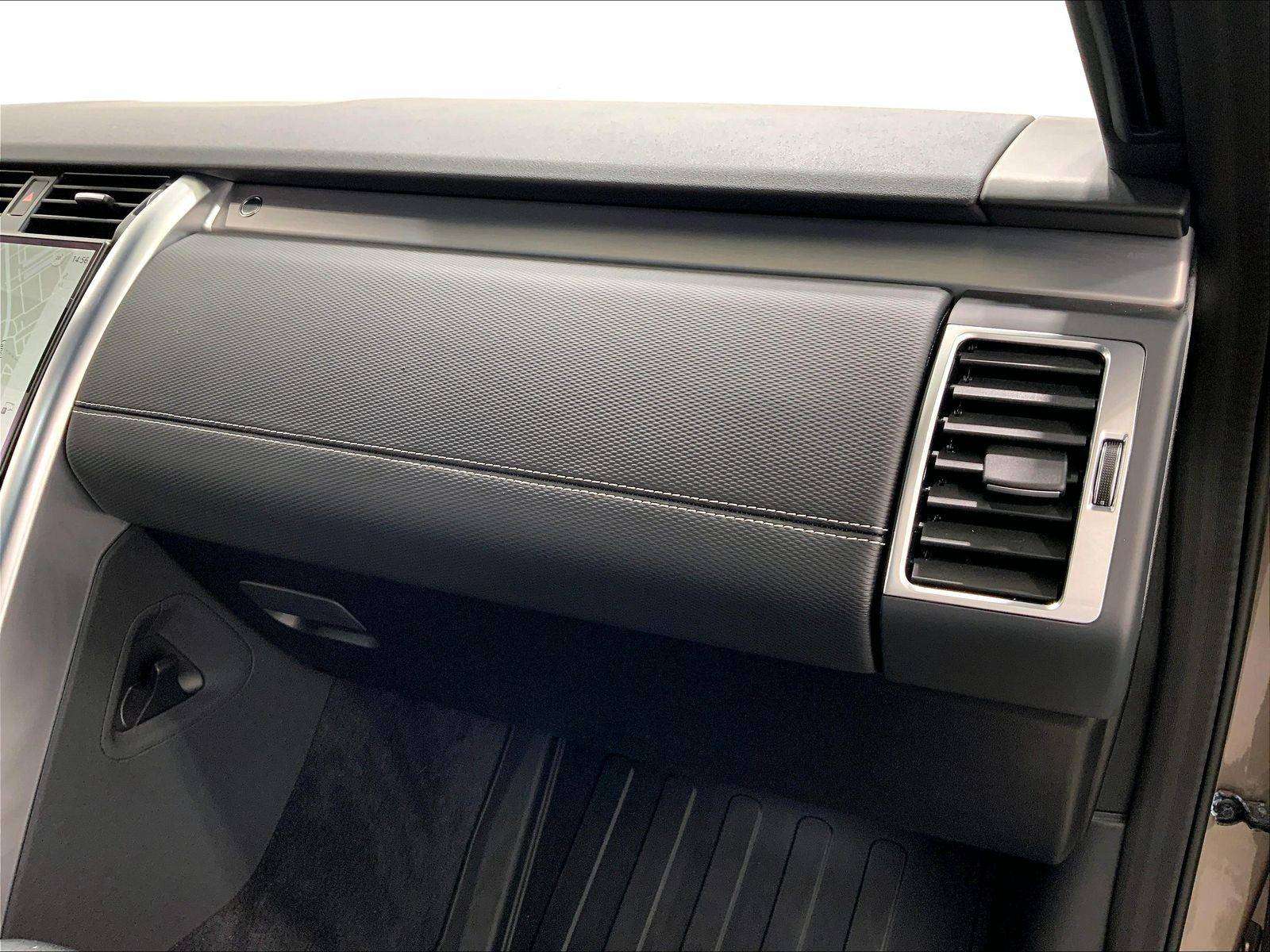 2023 Land Rover Discovery R-Dynamic S, 3D Surround View Cameras! thumb 33