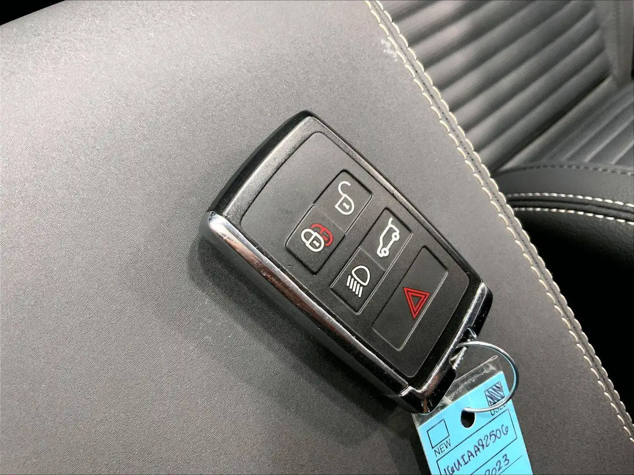 Land Rover Discovery снимка Land Rover Discovery