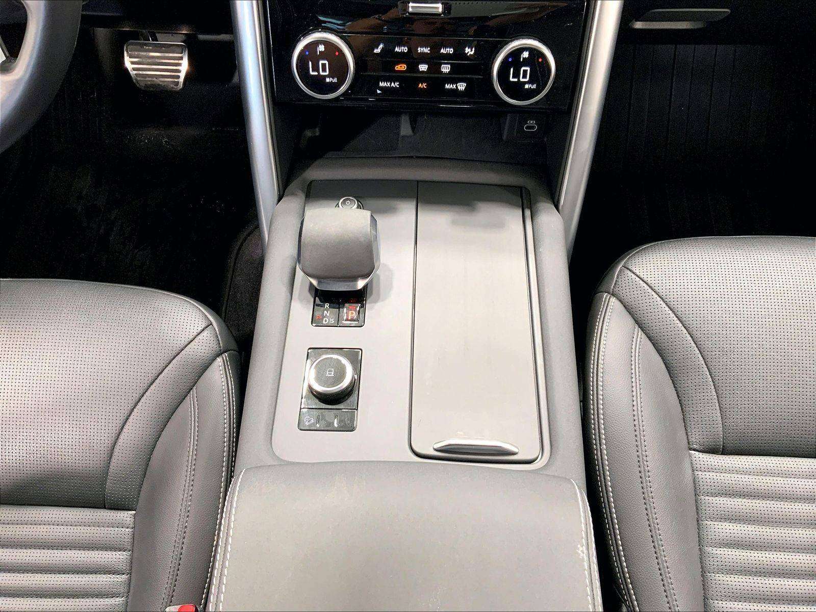 2023 Land Rover Discovery R-Dynamic S, 3D Surround View Cameras! thumb 30