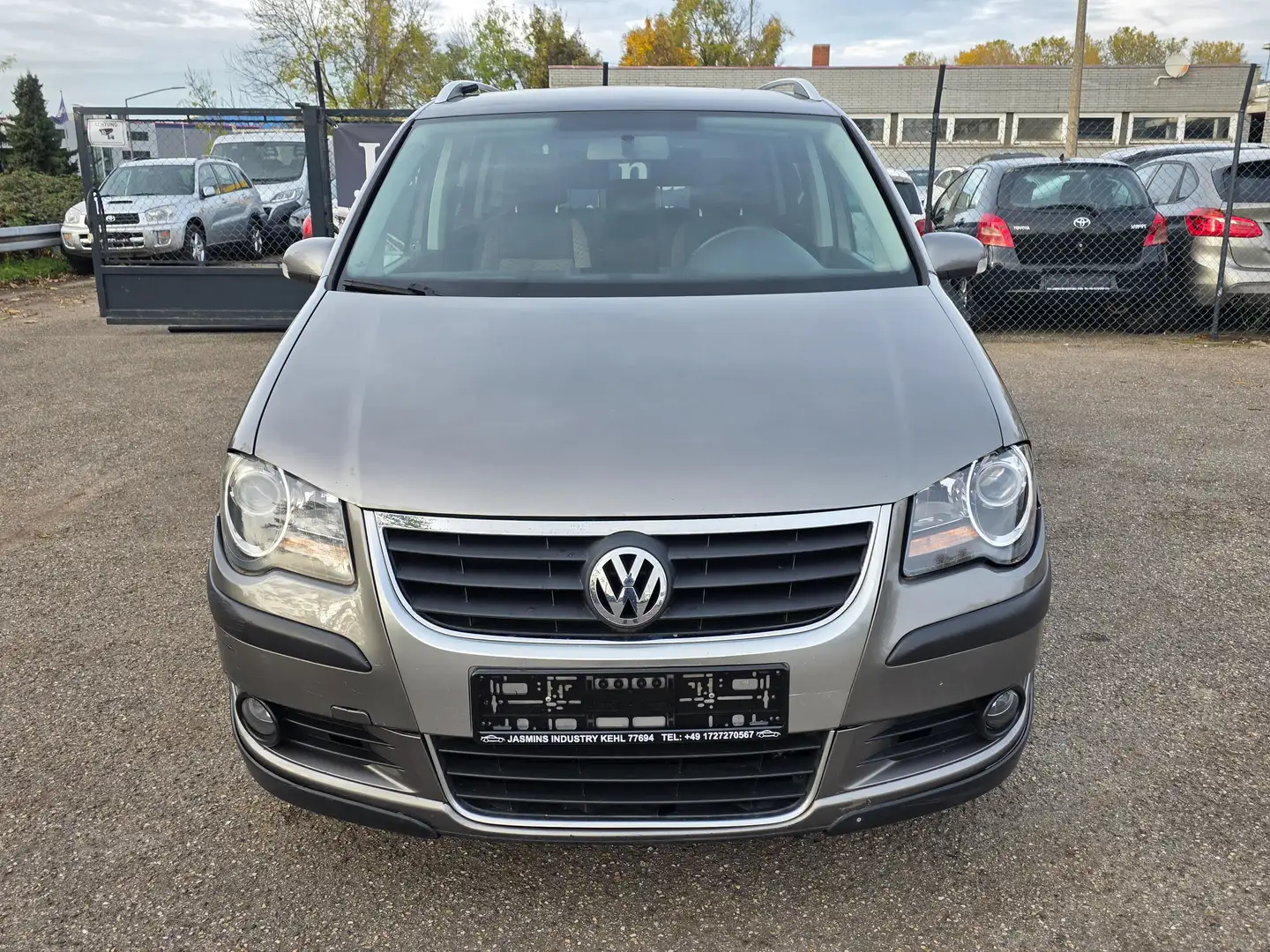Volkswagen Touran 1.9 TDI Cross Edition 7-Sitzer Klimaautomatik Temp Grau - 2