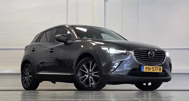 Mazda CX-3 view 2