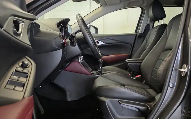 Mazda CX-3 view 11