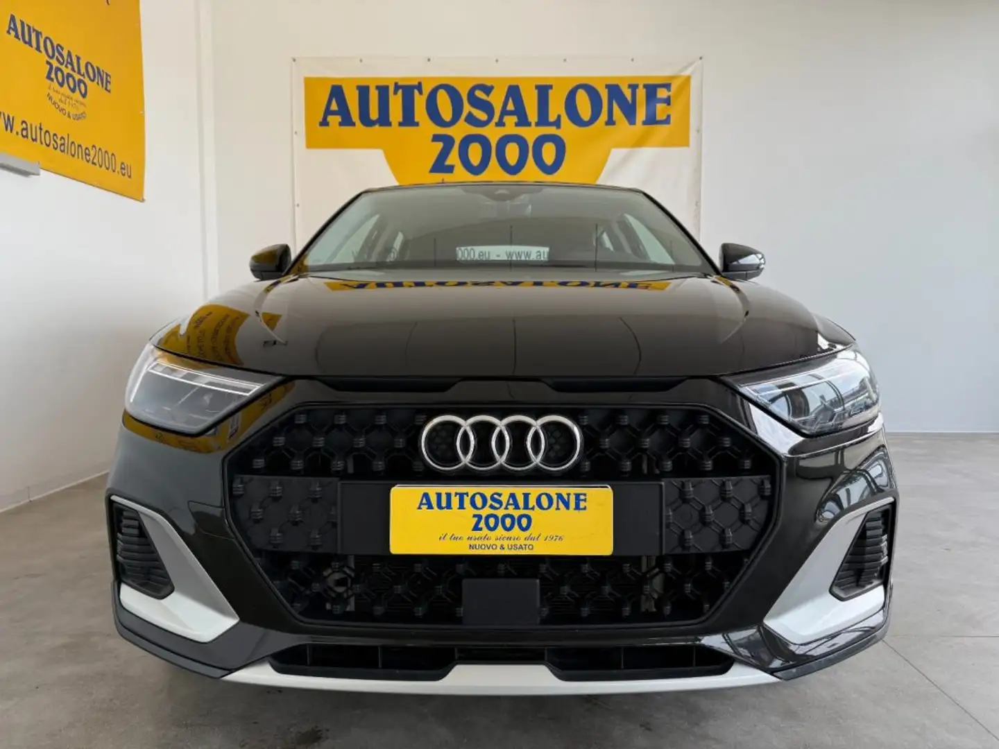 Audi A1 citycarver 30 TFSI Identity Contrast NEOPATENTATI Nero - 2