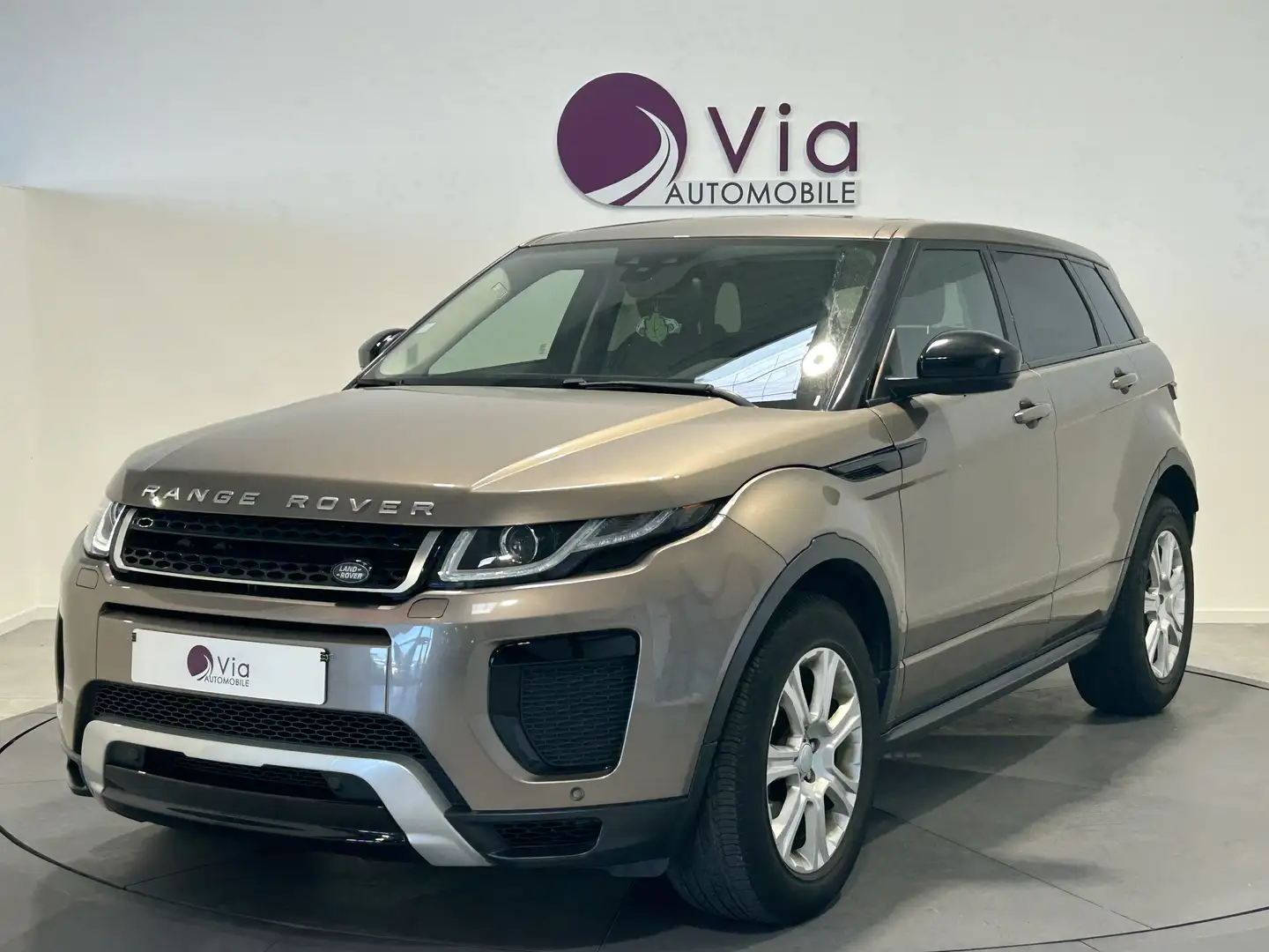 Land Rover Range Rover Evoque Mark VI TD4 150 BVA Pure Marrón - 1