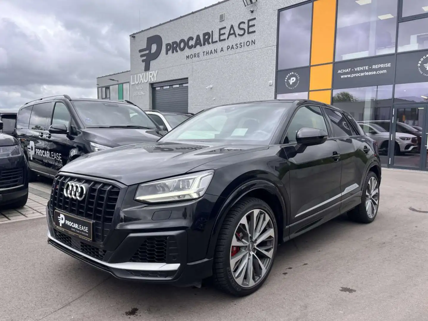 Audi SQ2 2.0 TFSI QUATTRO/ S-LINE/ BANG\u0026 OLUFSEN/ PANO Zwart - 1