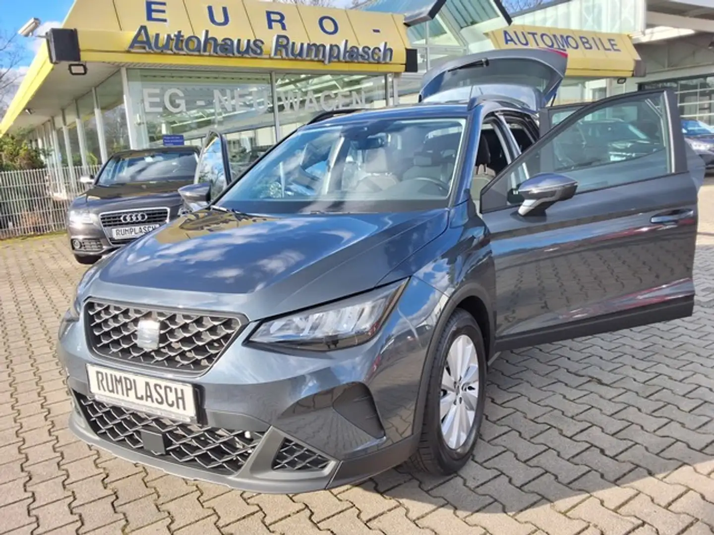 SEAT Arona 1.0 TSI  DSG Style LED Navi Andr. Sicht Lane Fulli Grigio - 2
