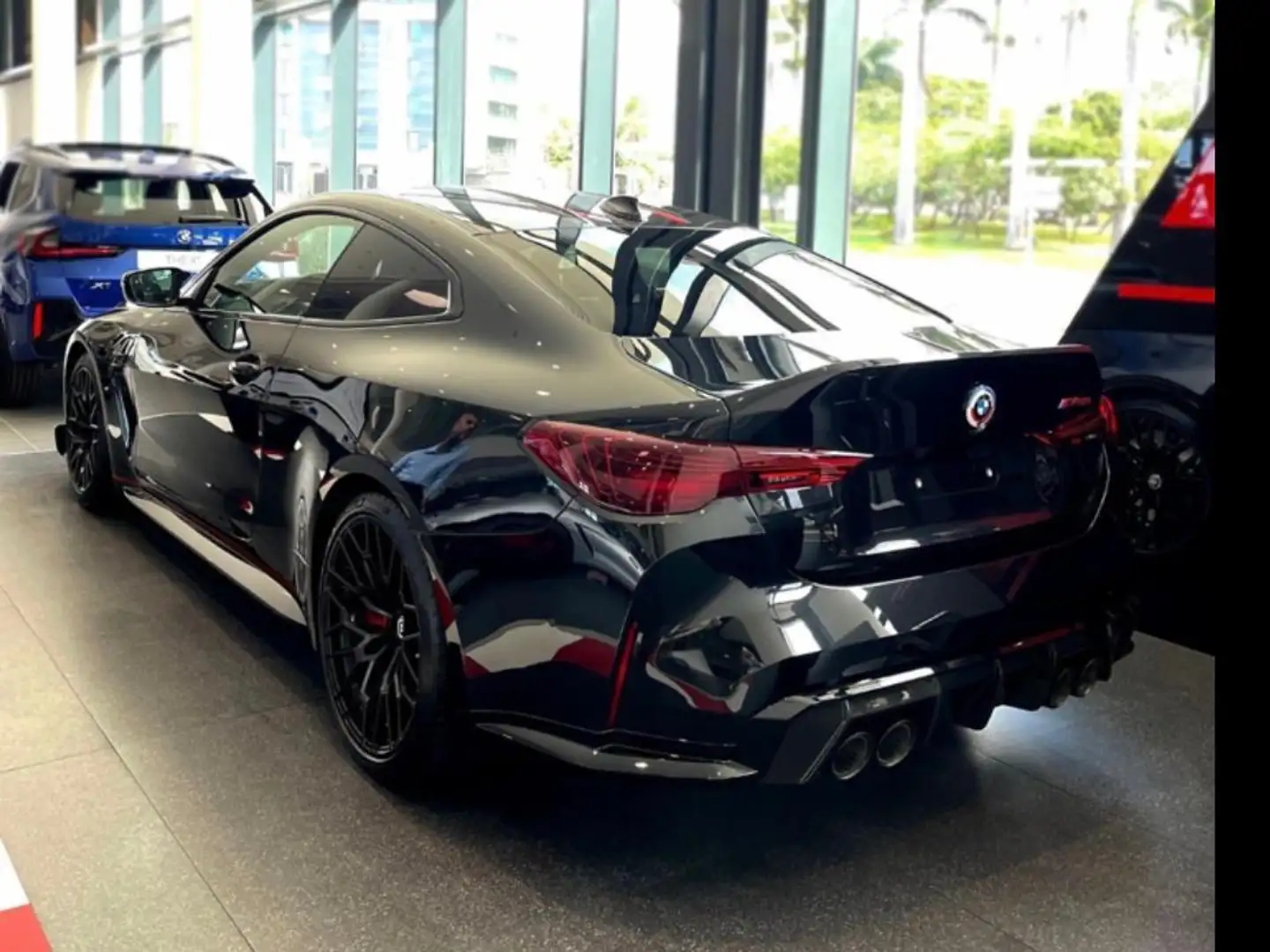 BMW M4 M4 CSL - 1