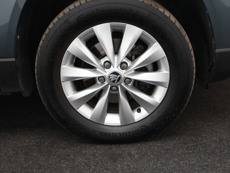 Skoda Karoq Karoq Clever 1.0 TSI 110PK *CAMERA*PDC*APP-CONNECT*NAVI*...* — photo 8