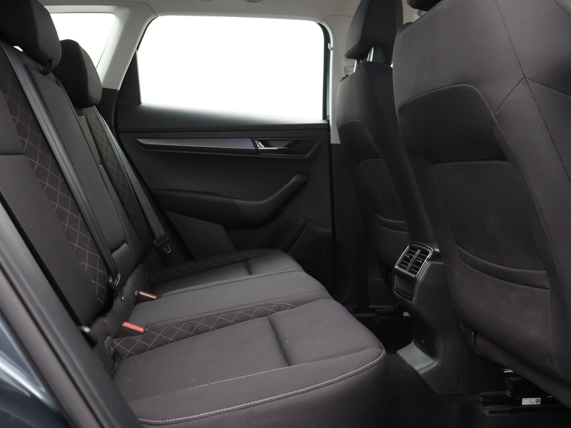 Skoda Karoq Karoq Clever 1.0 TSI 110PK *CAMERA*PDC*APP-CONNECT*NAVI*...* — photo 10