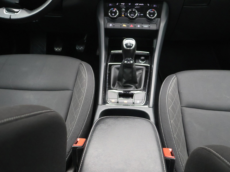 Skoda Karoq Karoq Clever 1.0 TSI 110PK *CAMERA*PDC*APP-CONNECT*NAVI*...* — photo 14