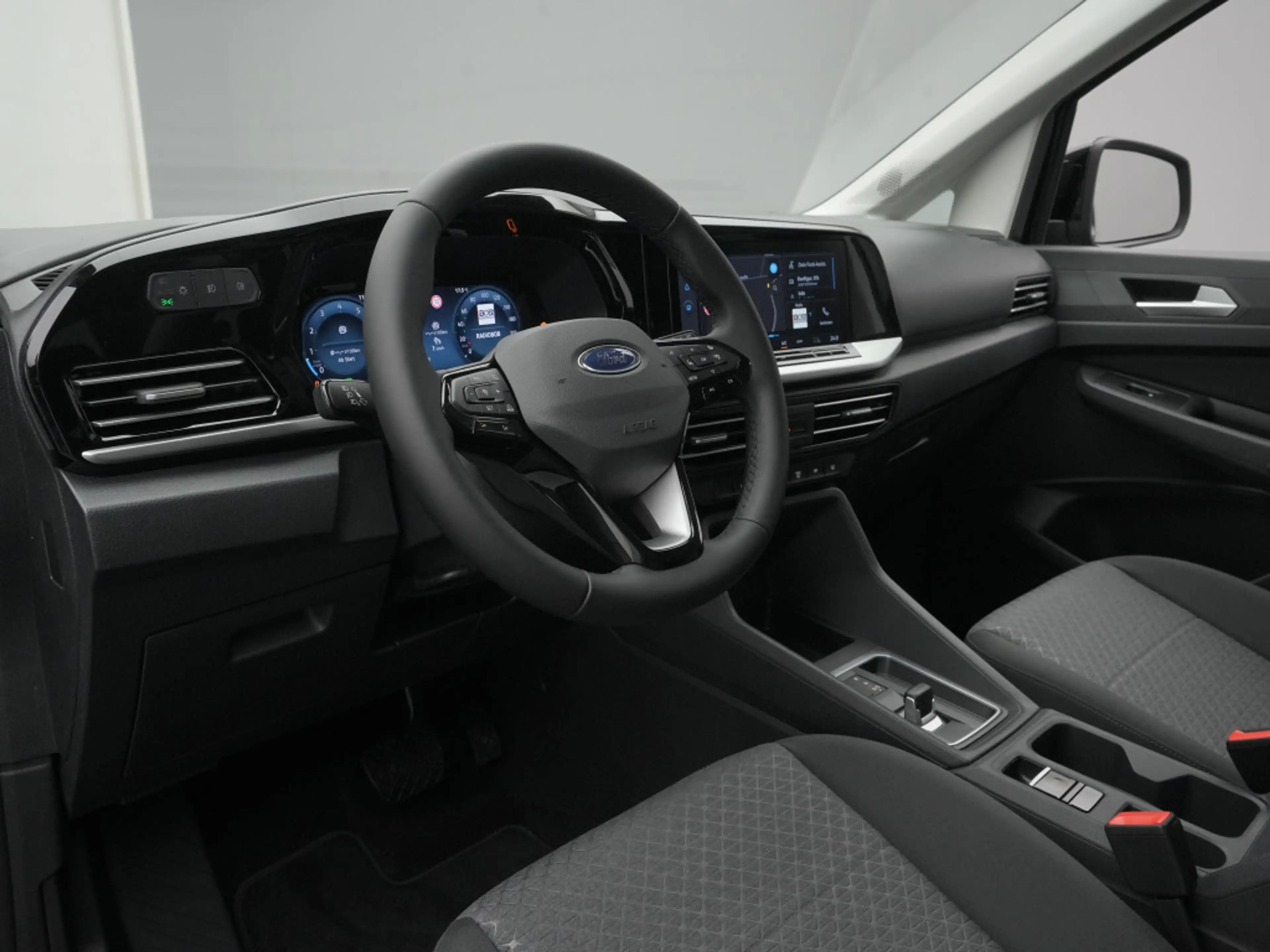 Ford Tourneo Connect Titanium 115PS Aut./LED -17%* — photo 10