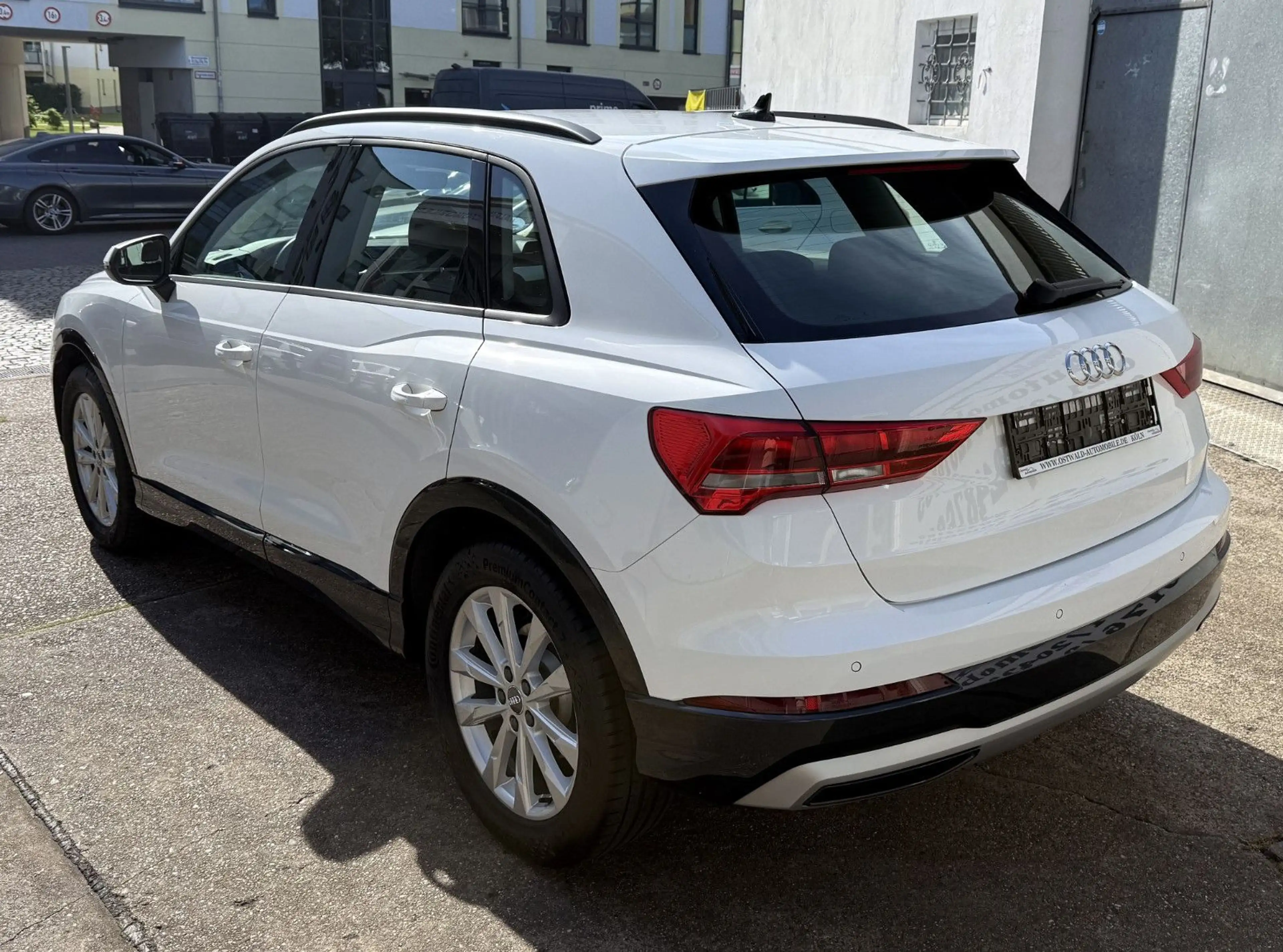 Audi Q3 35 TFSI Advanced Virtual LED MMI Plus Alu SHZ — photo 3